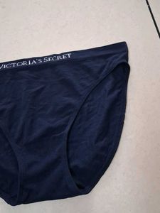 M Victoria's Secret Navy Briefs