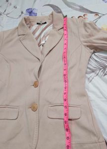Pastel Pink blazer From Xandres
