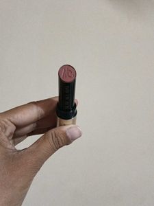 Nykaa Matte to Last Lipstick