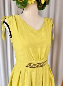 Chic Lime Dress with Belt Detail