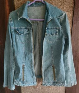 Women S Classic Blue Denim Jacket