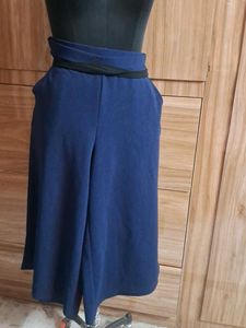Chic Blue Wide-Leg Pants with Belt