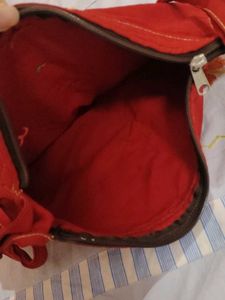 Hand Applique Bag Red Rabbit &amp; Carrot Sling