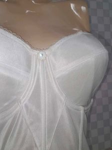 (900)Vintage White Corset Top