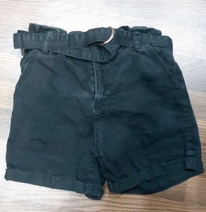Black Shorts with Belt