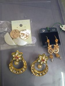 3 Beautiful Earrings Pair