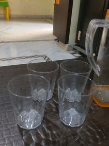 UnBreakable Plastics &amp; Unused JuiceJug &amp; 4 Glasses