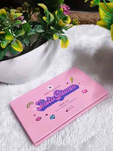 InstaGlamm Makeup Collection Kit