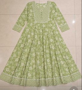 Beautiful Green Floral Kurta