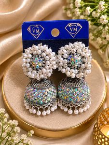 Elegant Pearl Kundan Jhumka Earrings