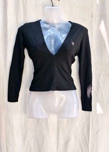 30209. Stylish Black V-Neck Long Sleeve Top