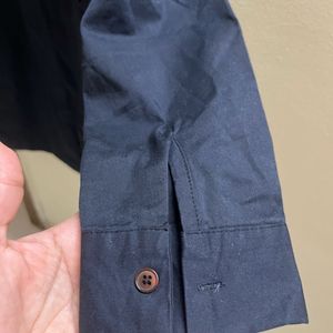 Brand New without tag!!Classic Navy  Shirt Dre