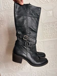 Imported Classic Black Leather Buckle Boots