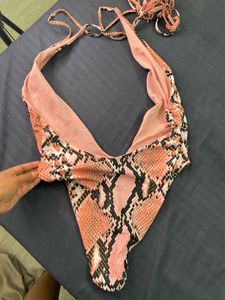 Trendy Snake Print bodysuit