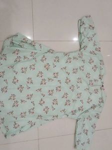 Crop Top With Floral Print