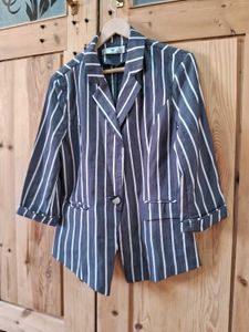 Chic Striped Blazer