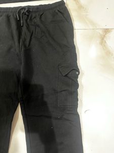 Black LA Cropped Sweatshirt &amp; Joggers Set