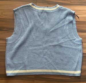 Cute Blue Knit V-Neck Vest - Size L