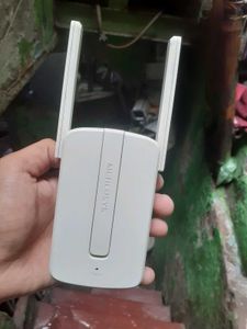 MERCUSYS WiFi Extender