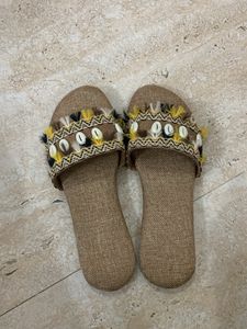 Boho Shell Slides
