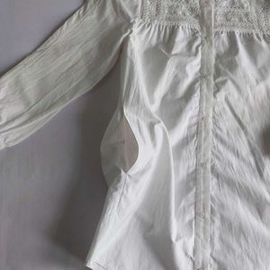 White maje cotton tops  with pockets 🫧