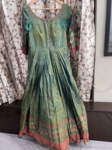 Elegant Green Ethnic Gown with Pink Dupatta