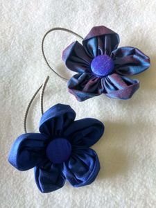Blue raw silk scrunchie