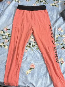 Cute Coral Leggings