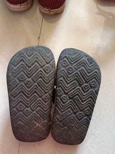 Baby girl one yr chappal