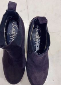Catwalk Ankle Boots (size 5)