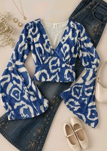 Pretty Bell Sleeve Top