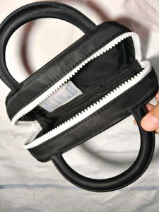 NARS Black Makeup Pouch
