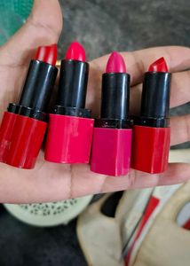 Kiss Beauty Lipstick Bundle of 4