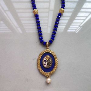 Elegant Blue Beaded Necklace with Pendant