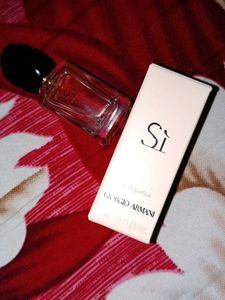 Giorgio Armani Si Eau de Parfum Travel Size