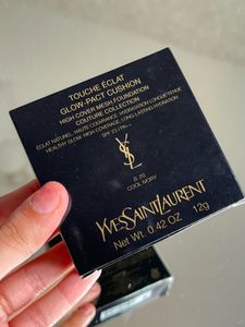 Yves Saint Laurent Cushion Foundation