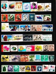 200 Vintage worldwide Stamps
