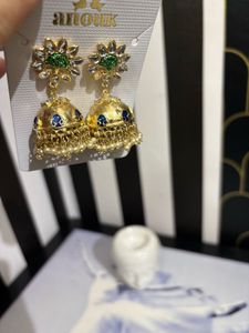 Anouk Jhumka