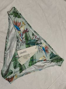 New with tag Esprit Tropical Print Bikini Bottoms
