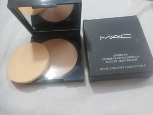 MAC Compact Powder (Shade 01)