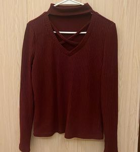 Maroon Ribbed Mock Neck Top