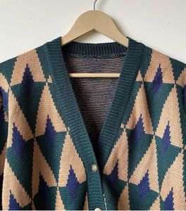 Retro Diamond Pattern Cardigan