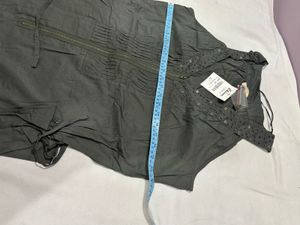 Sleeveless Embellished Zip-Up Tunic