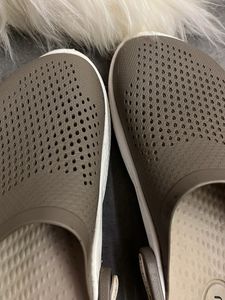 ☔️HOUFU Clogs/ Crocs🏖️