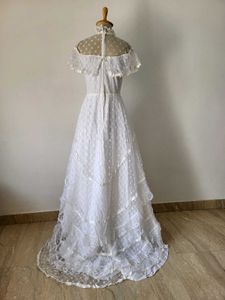 Elegant White Lace Bridal Gown