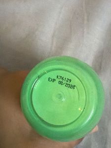 Innisfree Green Tea Ceramide Milk Barrier Essence