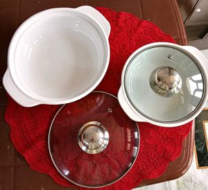 White Ceramic Casserole Dish with Glass L