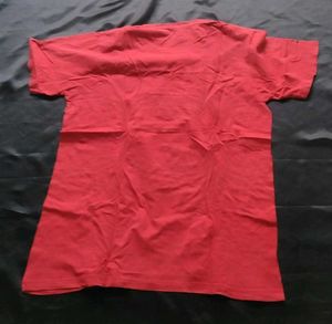 Levi's Red Graphic T-Shirt