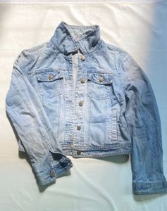 Denim jeans jacket