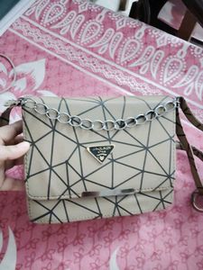 22.Stylish Geometric Crossbody Bag